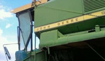 À vendre Moissonneuse batteuse avec cabine John Deere 975 Bon état complet