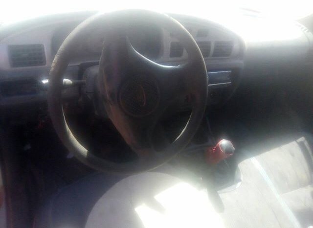 À vendre Benne Ford Ranger 1 (1998 – 2006) Bon état complet