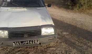 À vendre Fourgon Citroen C25 2.5D Bon état complet