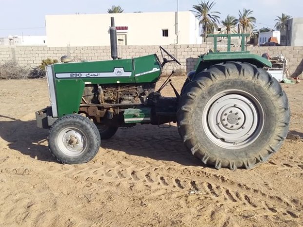 À vendre Tracteur + Accessoire + Matériel Al Jadah 290 Bon état complet
