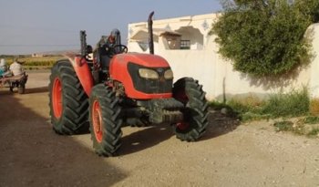 À vendre Tracteur Kubota M7040 Bon état complet