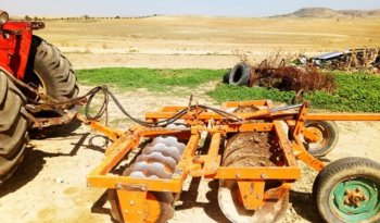 À vendre Tracteur + Accessoire + Matériel Massey Ferguson 4240 Bon état complet