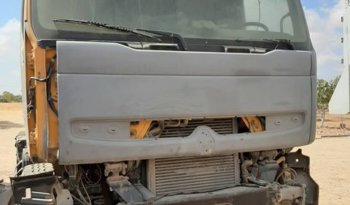 À vendre Tracteur routier sans attelage Renault Kerax 385 Bon état complet