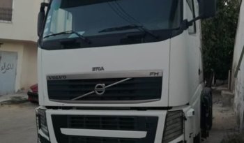 À vendre Tracteur routier sans attelage Volvo FH 400 Bon état complet