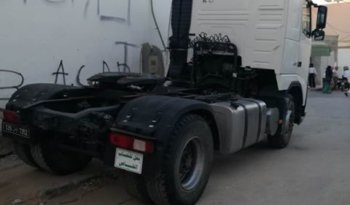 À vendre Tracteur routier sans attelage Volvo FH 400 Bon état complet