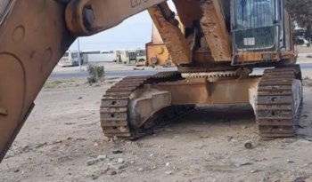 À louer Pelle sur chenilles avec godet Liebherr 964 Bon état complet