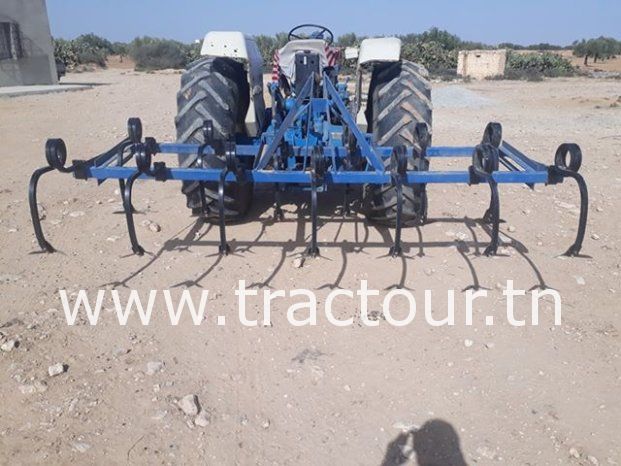 À vendre Tracteur avec matériels Ford 6610 Bon état complet