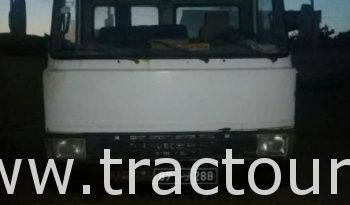 À vendre Camion plateau sans ridelles Iveco Zeta 65.9 Bon état complet