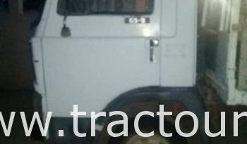 À vendre Camion plateau sans ridelles Iveco Zeta 65.9 Bon état complet