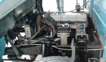 À vendre Camion plateau avec ridelles Isuzu NKR 66 Bon état complet