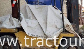 À vendre Chariot élévateur diesel Capacité max 9 tonnes Bon état complet