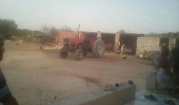 À vendre Tracteur Massey Ferguson 390 Bon état complet