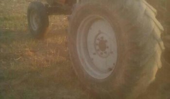 À vendre Tracteur Massey Ferguson 390 Bon état complet