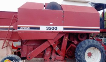 À vendre Moissonneuse batteuse avec cabine Laverda 3500 Bon état complet