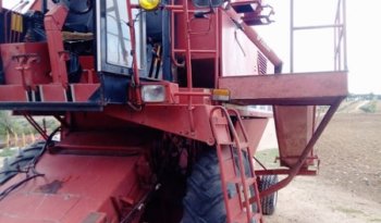 À vendre Moissonneuse batteuse avec cabine Laverda 3500 Bon état complet