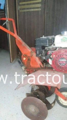 À vendre Motobineuse Honda Bon état complet
