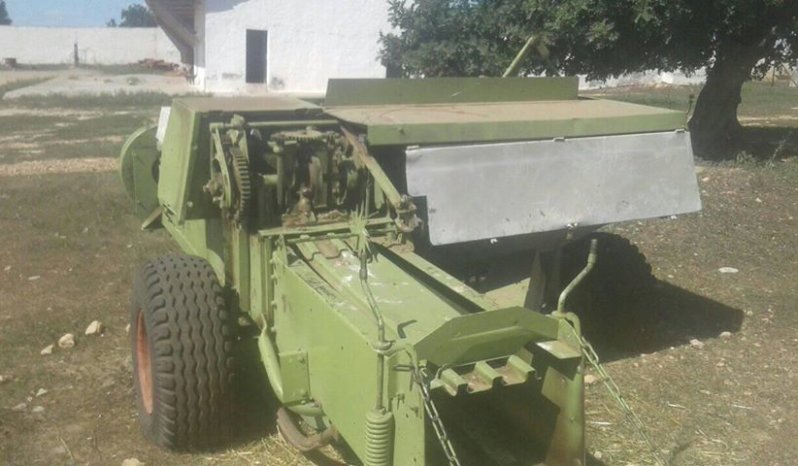 À vendre Presse à moyenne densité Claas Markant 55 Bon état complet