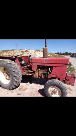 À vendre Tracteur Case IH 785 Bon état complet