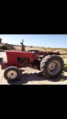 À vendre Tracteur Case IH 785 Bon état complet