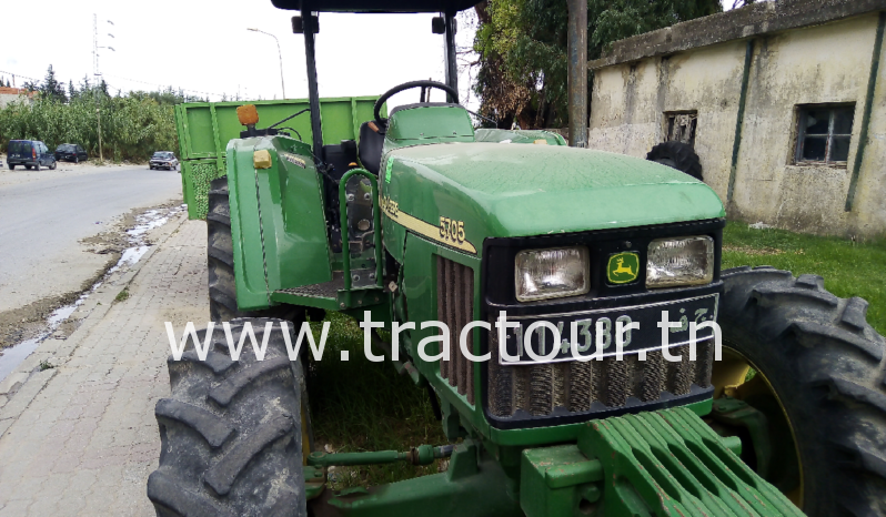 A vendre tracteur John Deere 5705 Neuf en excellent état complet