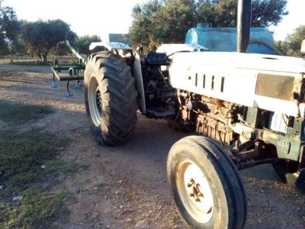 À vendre Tracteur Lamborghini Cross 674-70 N Bon état complet