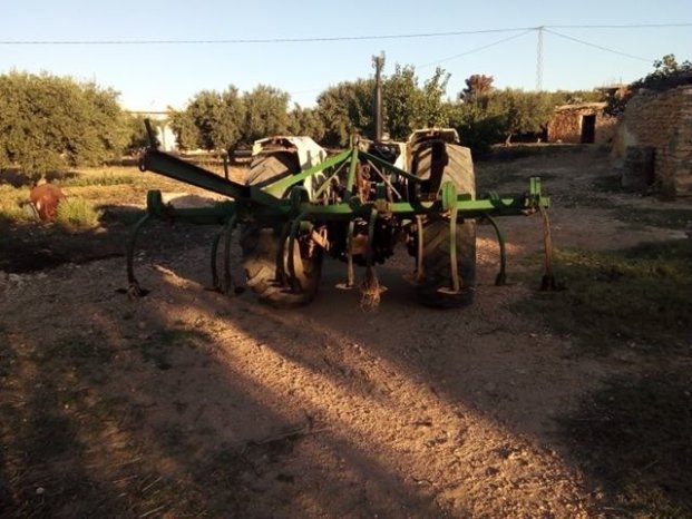 À vendre Tracteur Lamborghini Cross 674-70 N Bon état complet