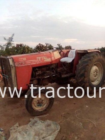 À vendre Tracteur Massey Ferguson 275 Bon état complet