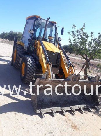 À vendre Tractopelle Cukurova 883 Bon état complet