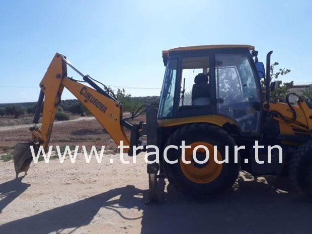À vendre Tractopelle Cukurova 883 Bon état complet
