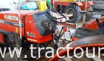 À vendre Tracteur Kubota M8200 Bon état complet