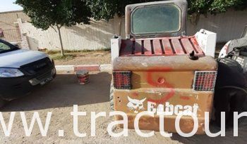 À vendre Chargeuse compacte avec godet Bobcat 753 Bon état complet