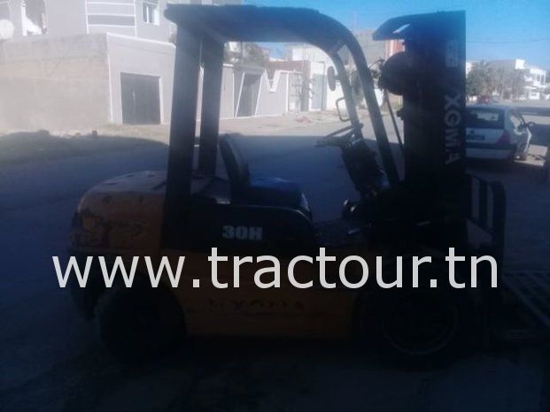 À vendre Chariot élévateur diesel XGMA 30H Neuf en excellent état complet