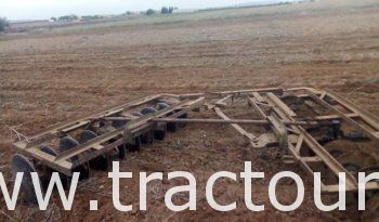 À vendre Offset 10/20 John Deere Bon état complet