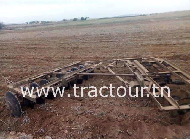 À vendre Offset 10/20 John Deere Bon état complet