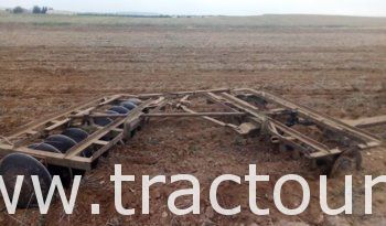 À vendre Offset 10/20 John Deere Bon état complet