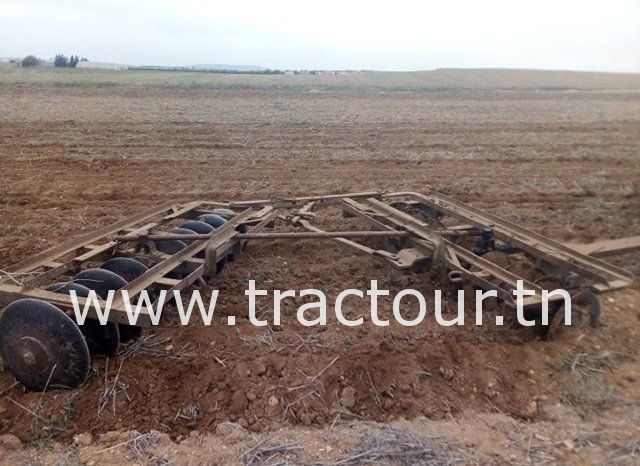 À vendre Offset 10/20 John Deere Bon état complet