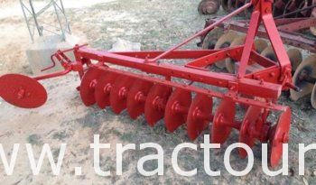 À vendre Déchaumeuse à 10 disques McCormick Bon état complet