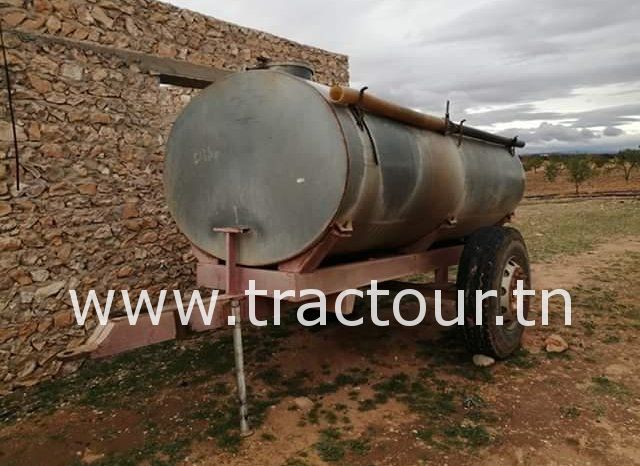 À vendre Semi remorque agricole citerne 5000 Litres – Bon état complet