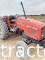 À vendre Tracteur Massey Ferguson 4240 Bon état complet