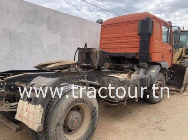 À vendre Tracteur routier sans attelage Man F2000 26.362 Bon état complet