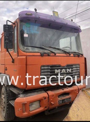 À vendre Tracteur routier sans attelage Man F2000 26.362 Bon état complet