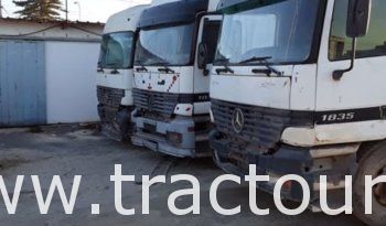 À vendre Tracteur routier sans attelage Mercedes Actros 1835 Bon état complet