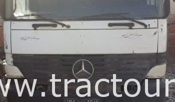 À vendre Tracteur routier sans attelage Mercedes Actros 1835 Bon état complet