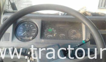 À vendre Tracteur routier sans attelage Renault Major R380 Bon état complet