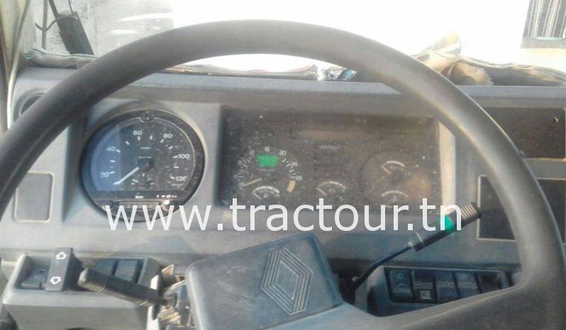 À vendre Tracteur routier sans attelage Renault Major R380 Bon état complet
