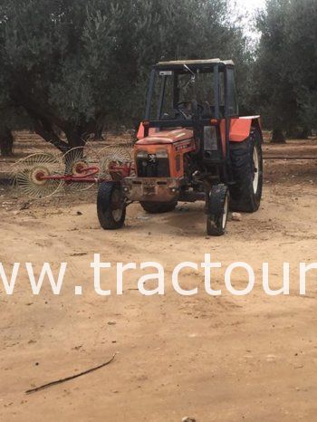 À vendre Tracteur Zetor 6911 Bon état complet