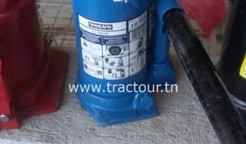À vendre Cric bouteille hydraulique – Neuf JAMAIS UTILISE complet