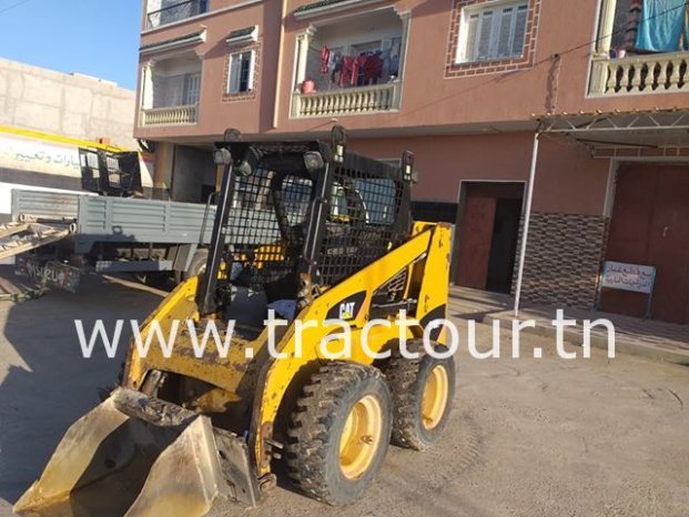 À vendre Chargeuse compacte avec godet Caterpillar 216 B3 Bon état complet