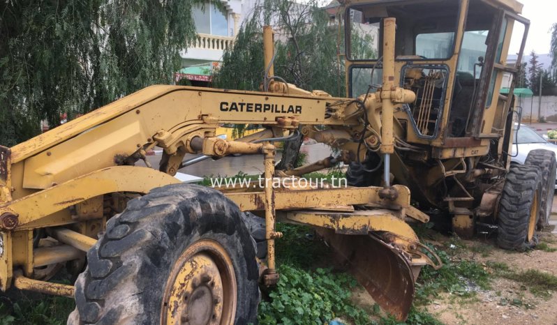 À vendre Niveleuse – Grader Caterpillar 120G Bon état complet