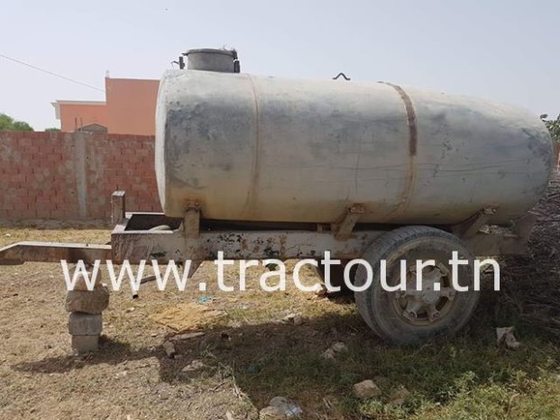 À vendre Semi remorque agricole citerne 5000 Litres – Bon état complet